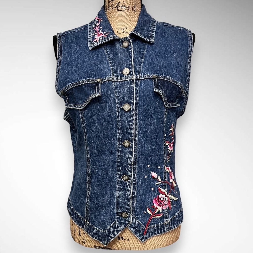 BLASSPORT BY BILL BLASS Denim Vest With Pink & White Floral Embroidery Vintage